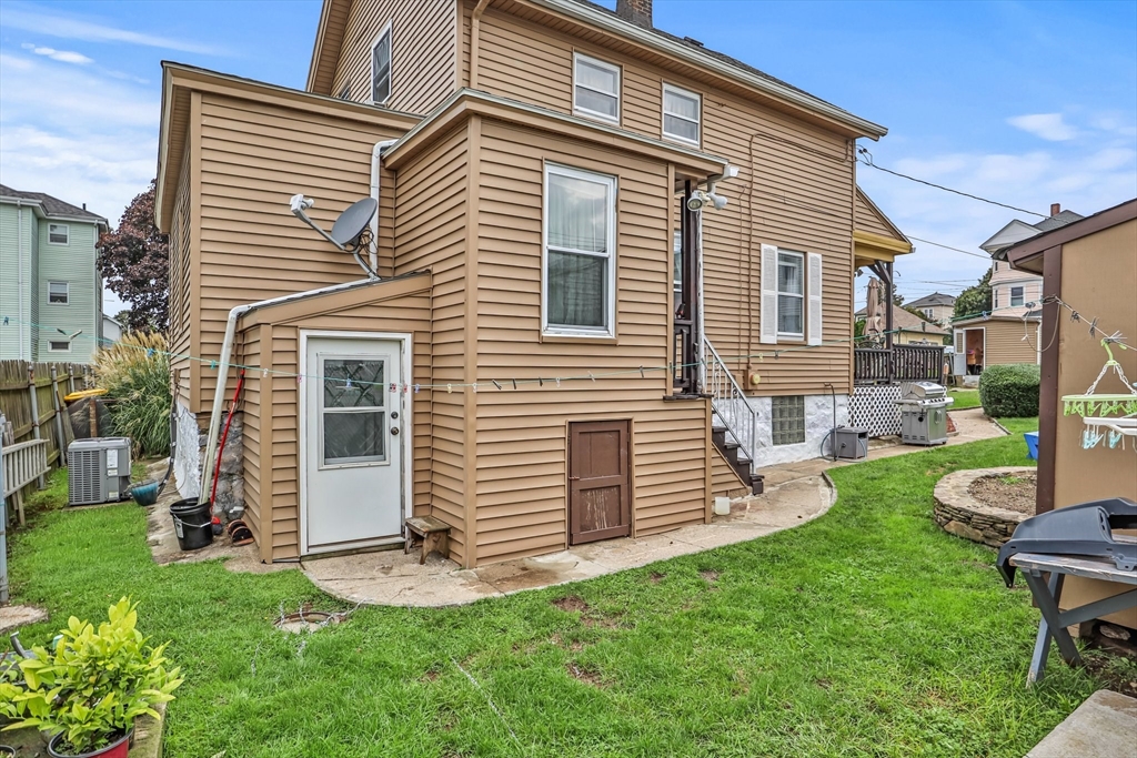 259 Baird Street Fall River, MA 02721 - Photo 36 of 42