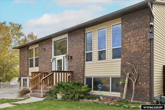 $413,000 | 206 Jared Lane, Evanston, WY 82930