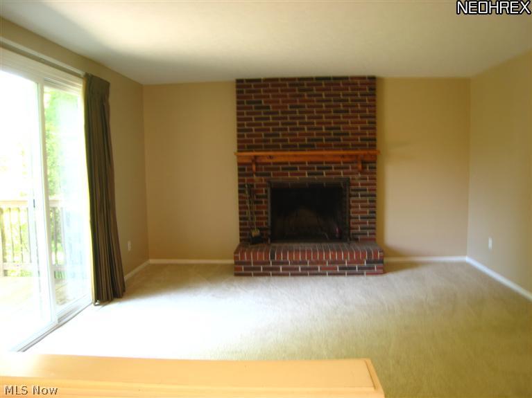 5694 Young Road Hudson, OH 44236 - Photo 6 of 19