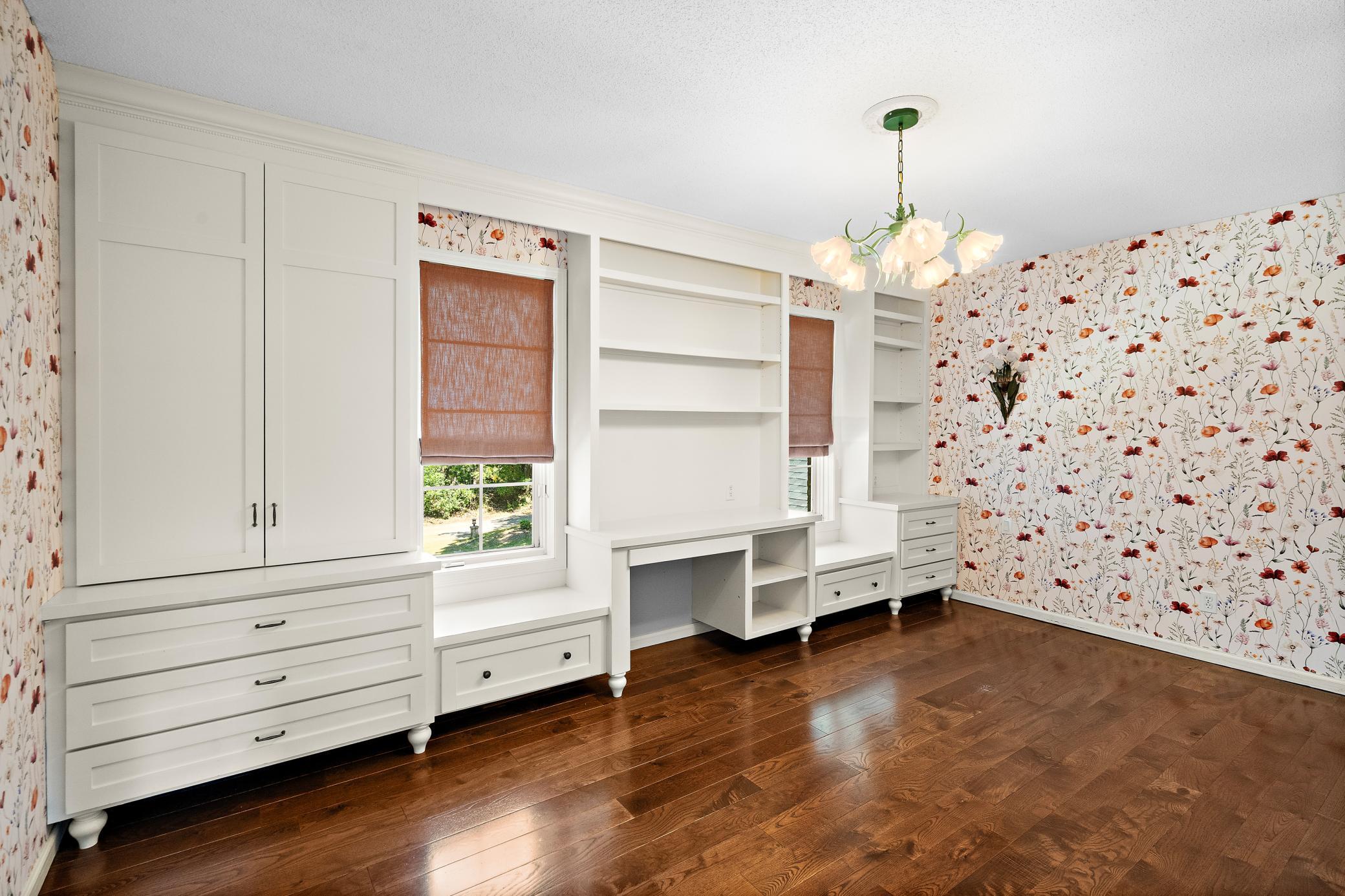 1504 Fairfield Road South Minnetonka, MN 55305 - Photo 32 of 46 Gallery Image 32