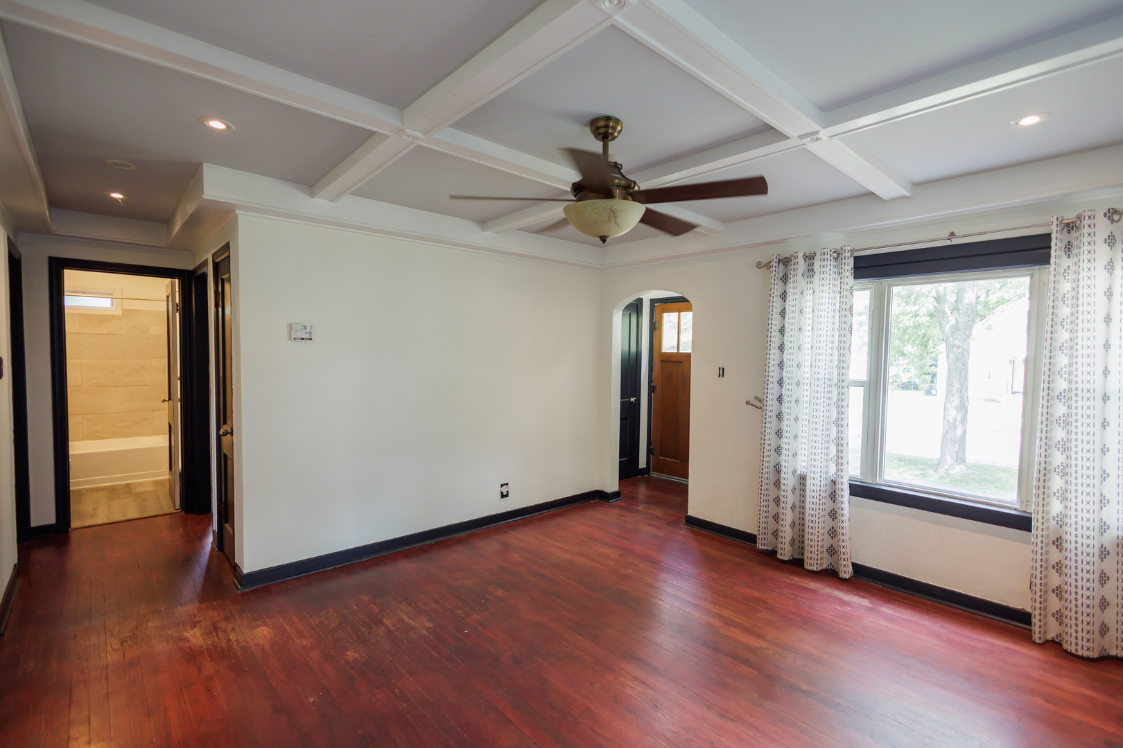 957 South 7th Avenue Kankakee, IL 60901 - Photo 3 of 32