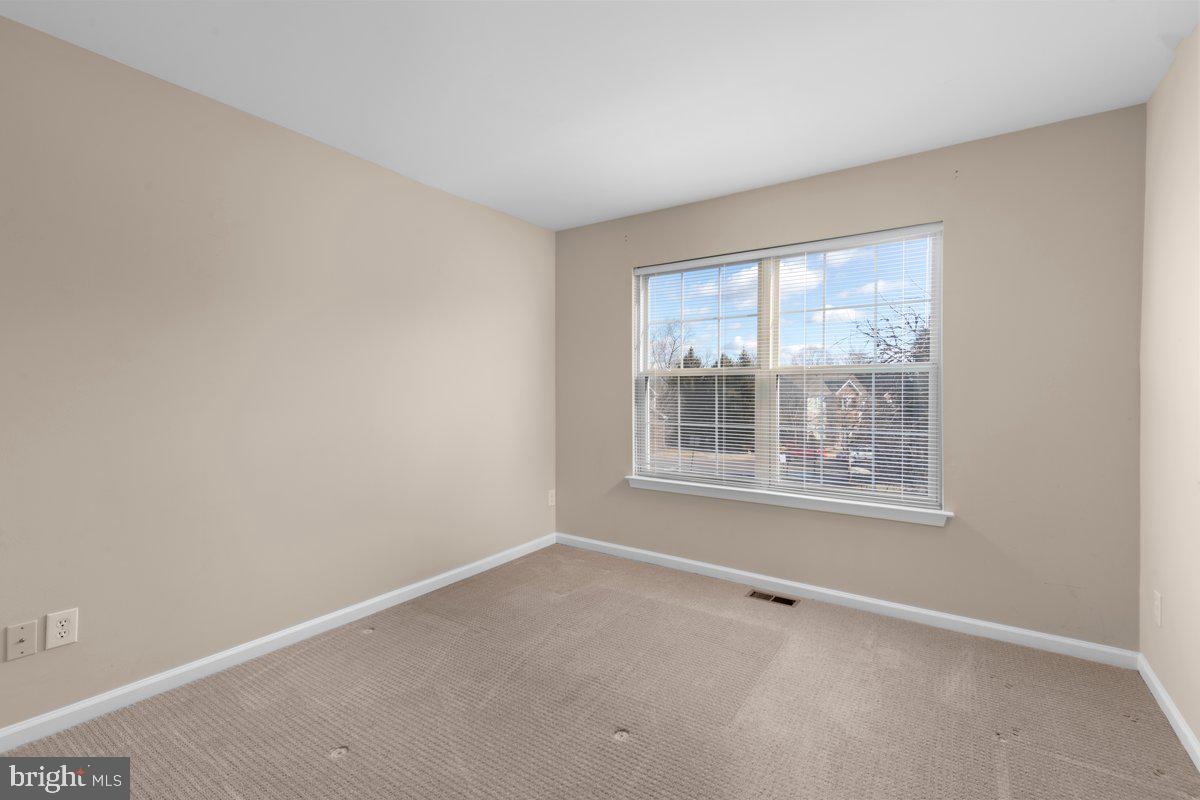 6 Dispatch Drive Washington Crossing, PA 18977 - Photo 19 of 27 an empty room with a window