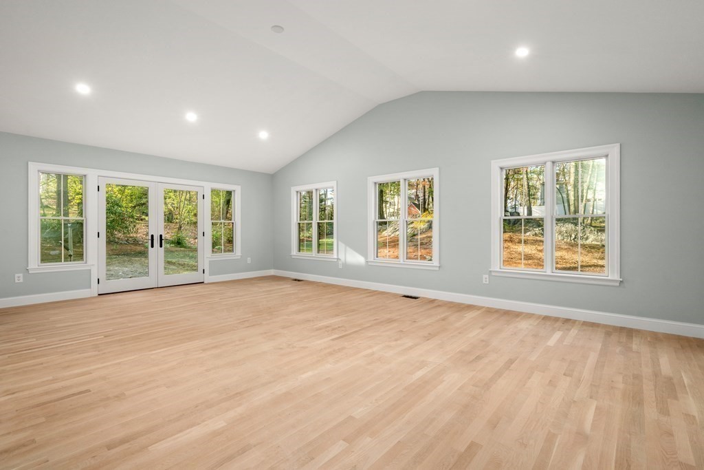 46 Bradyll Road Weston, MA 02493 - Photo 11 of 34