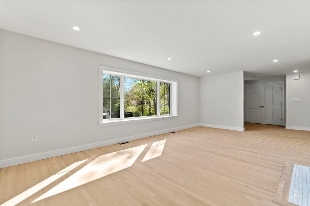 46 Bradyll Road Weston, MA 02493 - Photo 16 of 34