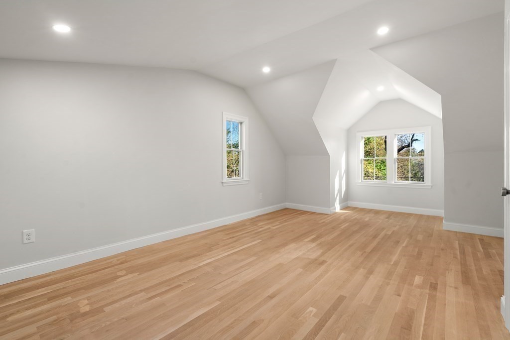 46 Bradyll Road Weston, MA 02493 - Photo 21 of 34