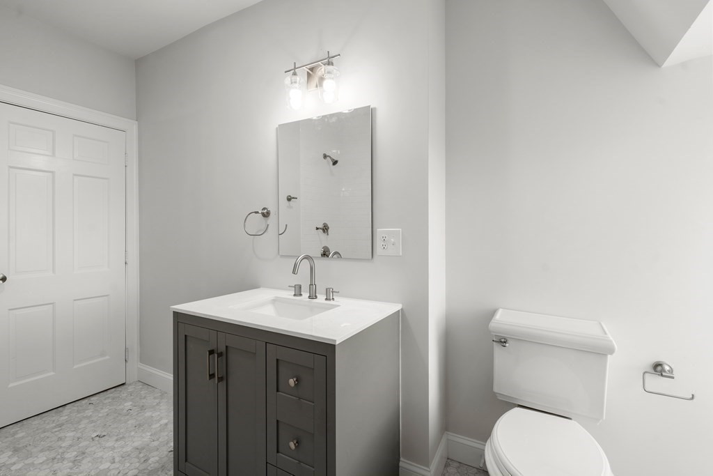 46 Bradyll Road Weston, MA 02493 - Photo 29 of 34