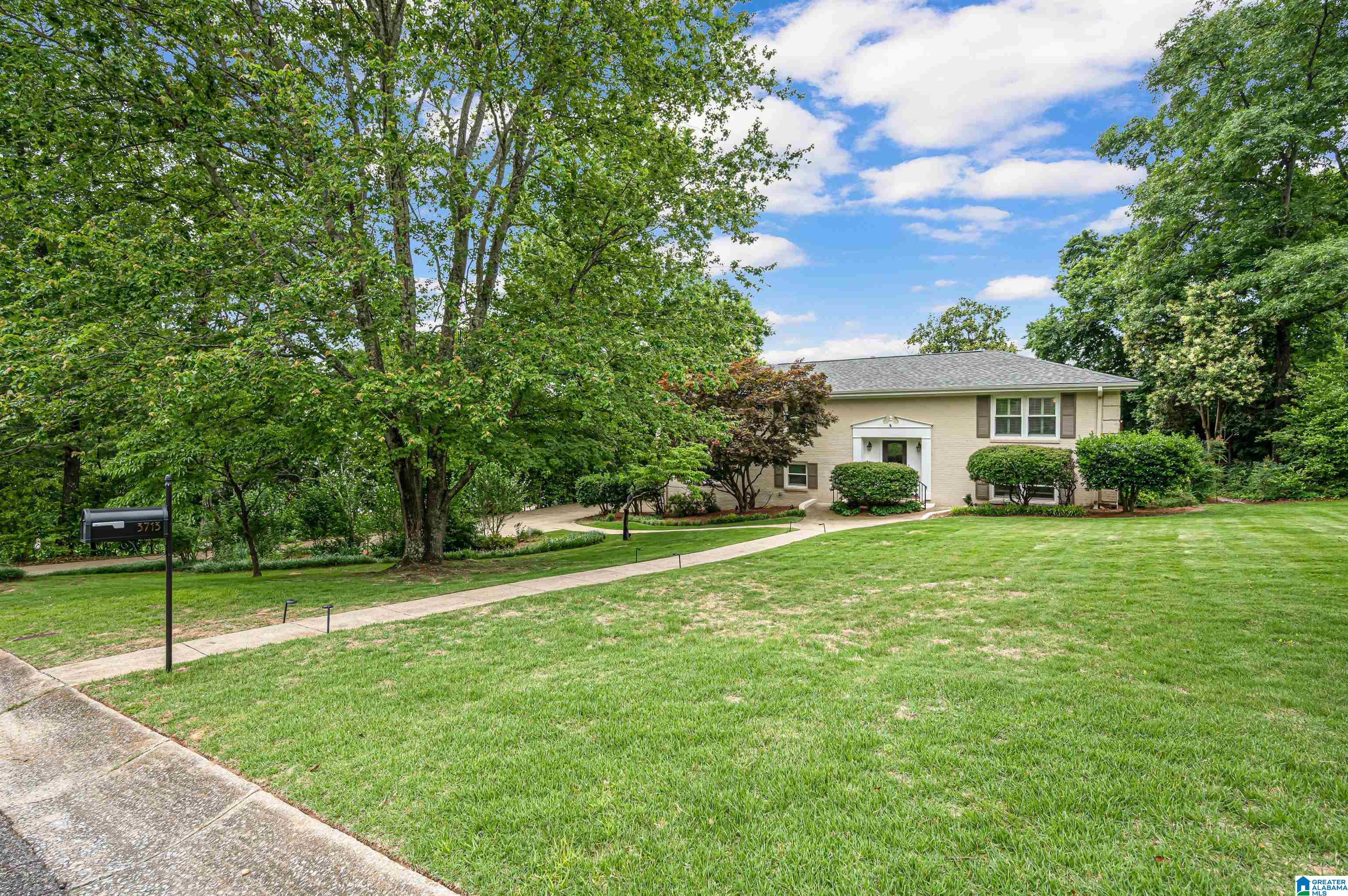 3713 Spring Valley Road Birmingham, AL 35223 - Photo 3 of 44 Gallery Image 3