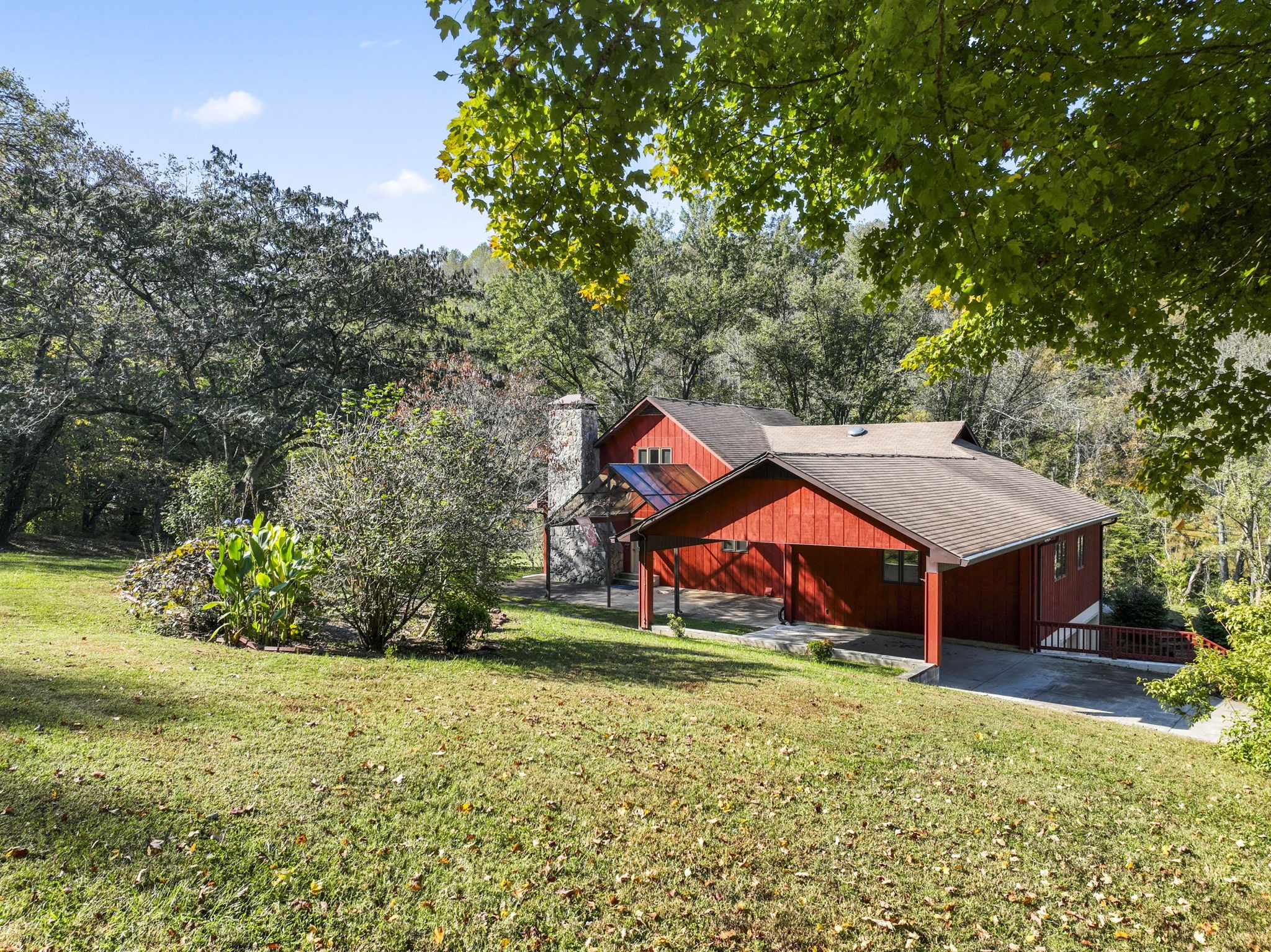 171 George Hill Road Manchester, TN 37355 - Photo 8 of 70 a view of an house with backyard space and garden