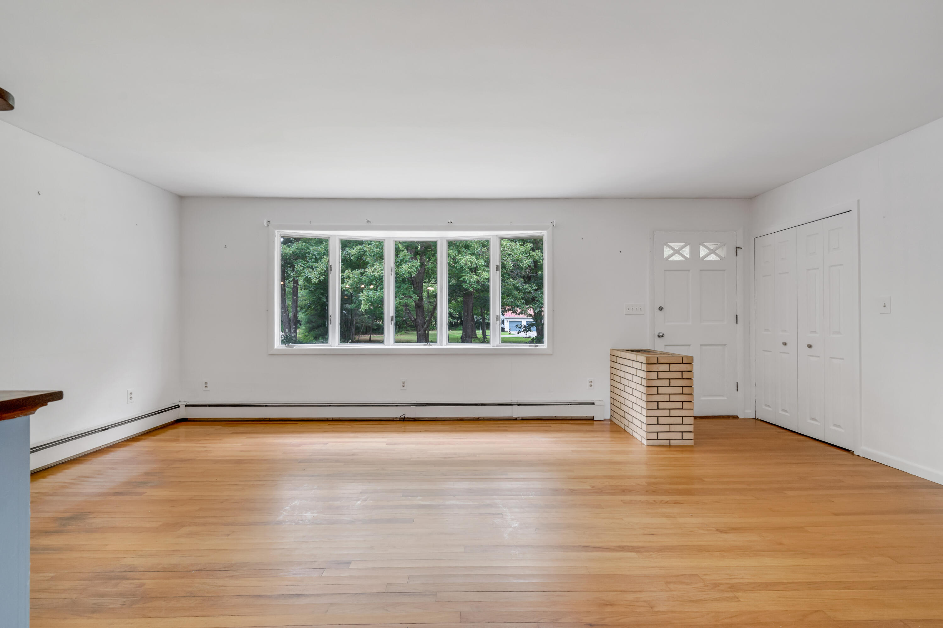 190 Dyer Road Lewiston, ME 04240 - Photo 12 of 59 DSC09681
