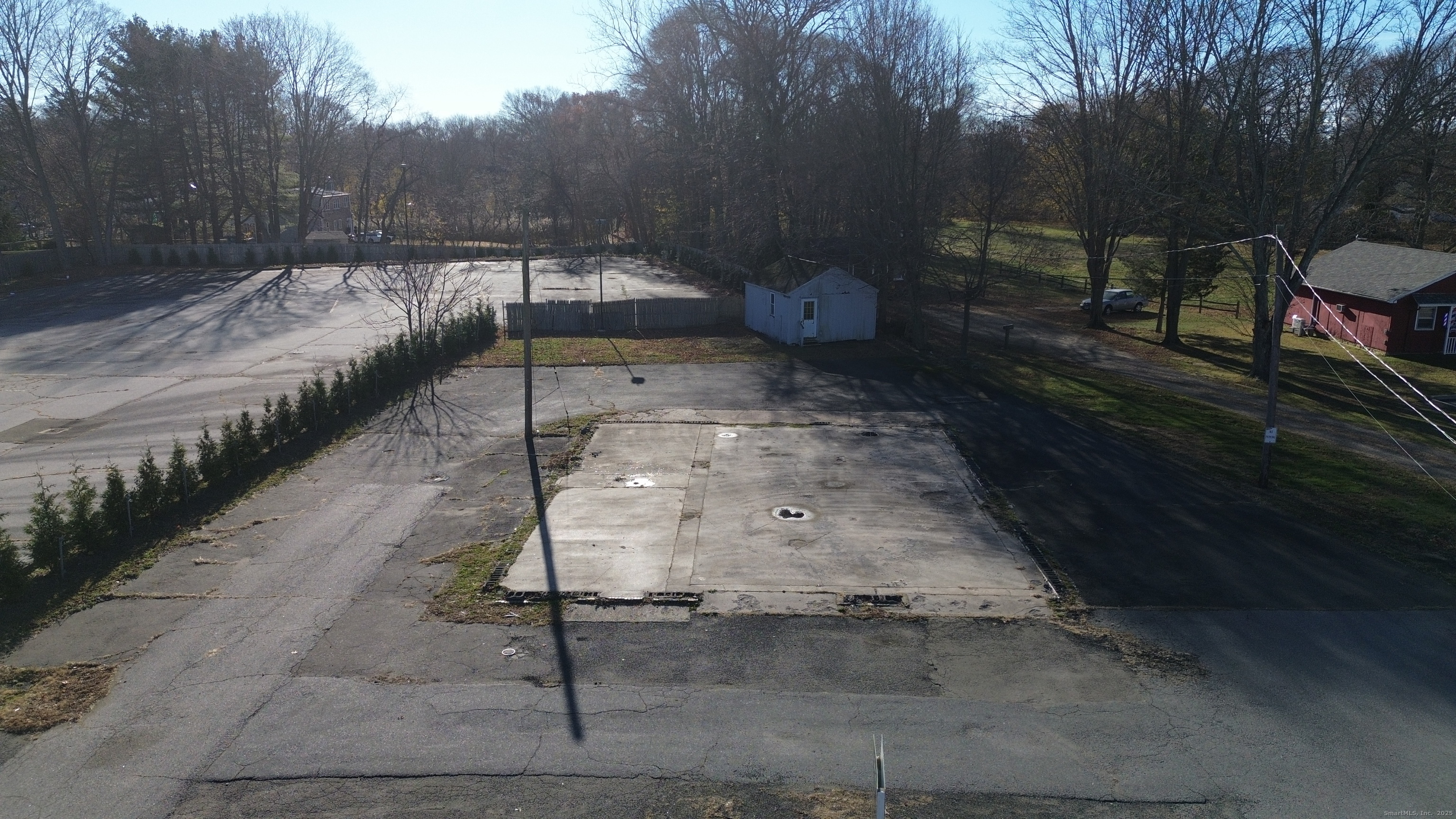 64 West Main Street Clinton, CT 06413 - Photo 5 of 5 a view of a backyard