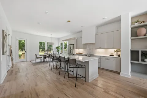 $675,000 | 1804 Hayden Drive, Nashville, TN 37216