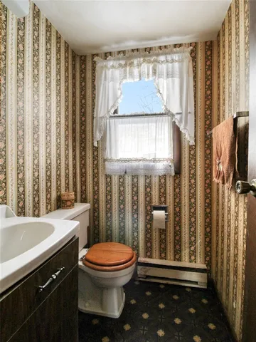 $249,900 | 2029 Kim Drive, Endicott, NY 13760