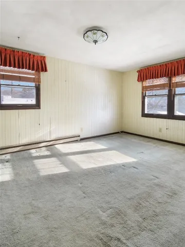 $249,900 | 2029 Kim Drive, Endicott, NY 13760