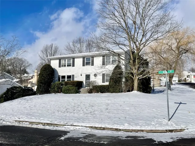 $249,900 | 2029 Kim Drive, Endicott, NY 13760