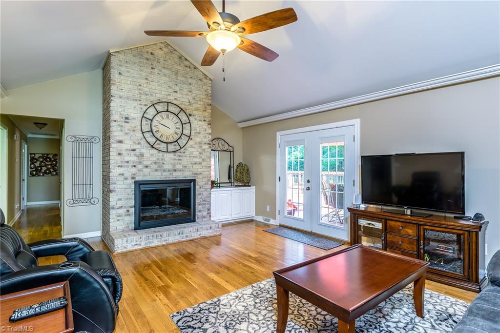 125 Bickerstaff Road Clemmons, NC 27012 - Photo 4 of 23 Gallery Image 4