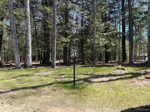 $80,000 | 3453 Nuthatch Lane, Marquette, MI 49855