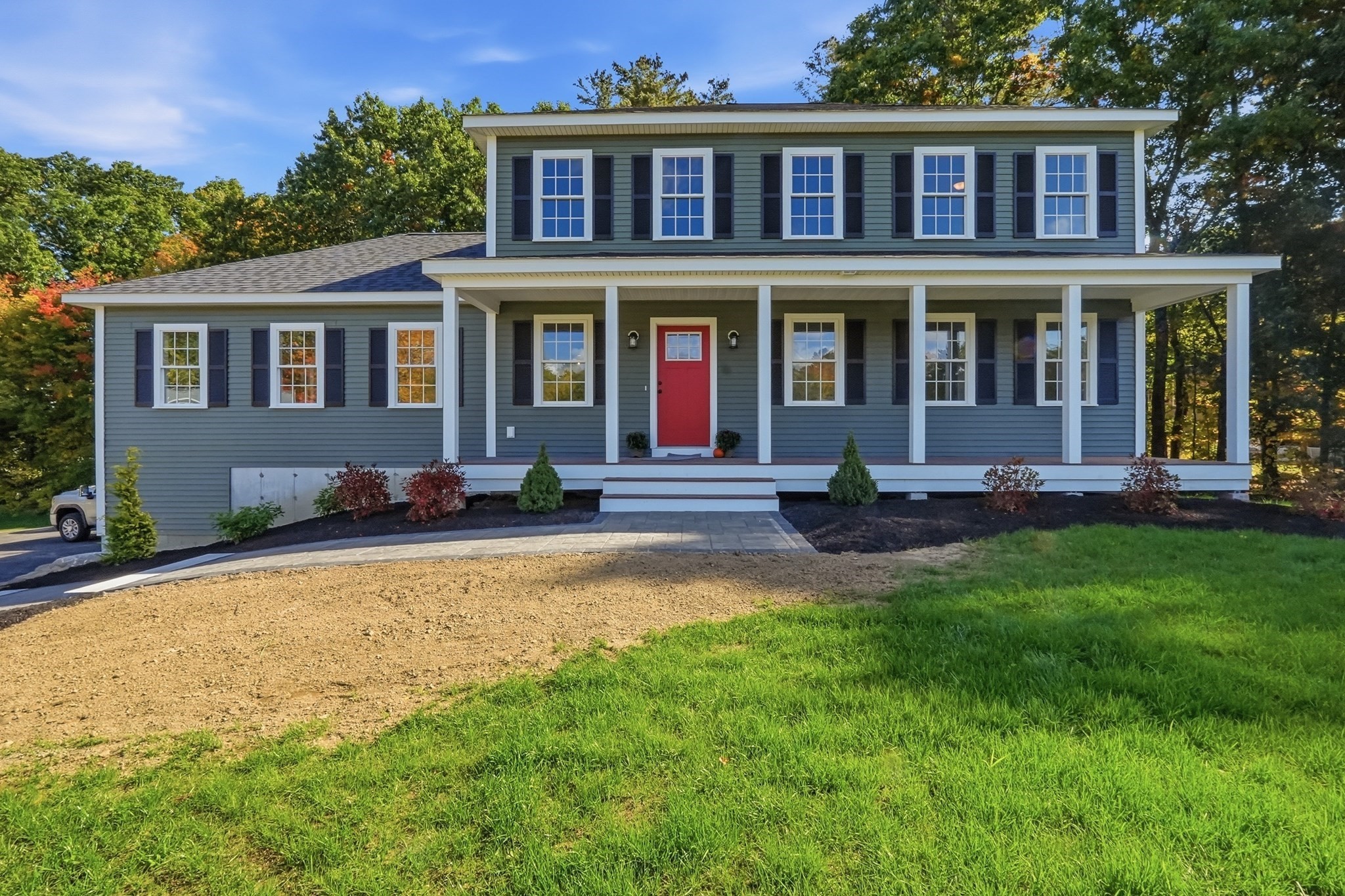 126 Townsend Harbor Road Lunenburg, MA 01462 - Photo 3 of 40 Gallery Image 3
