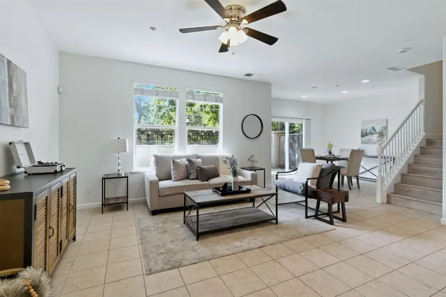 $549,900 | 274 West Gaspara Drive, Mountain House, CA 95391