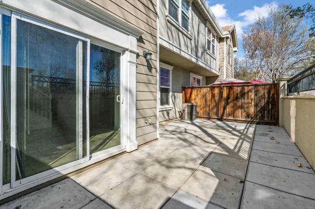 $549,900 | 274 West Gaspara Drive, Mountain House, CA 95391