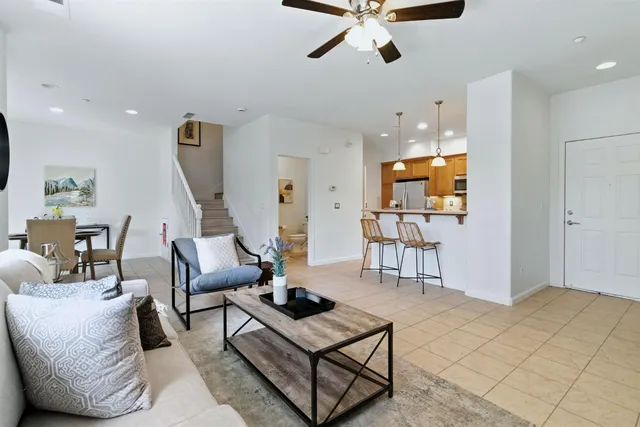 $549,900 | 274 West Gaspara Drive, Mountain House, CA 95391