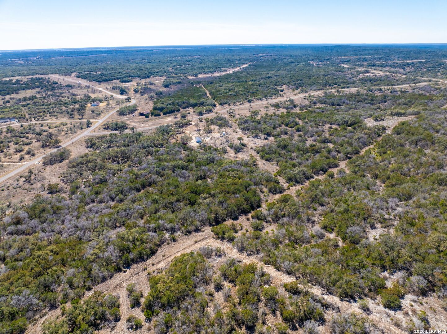 174 Crescent Ridge Hondo, TX 78861 - Photo 12 of 37