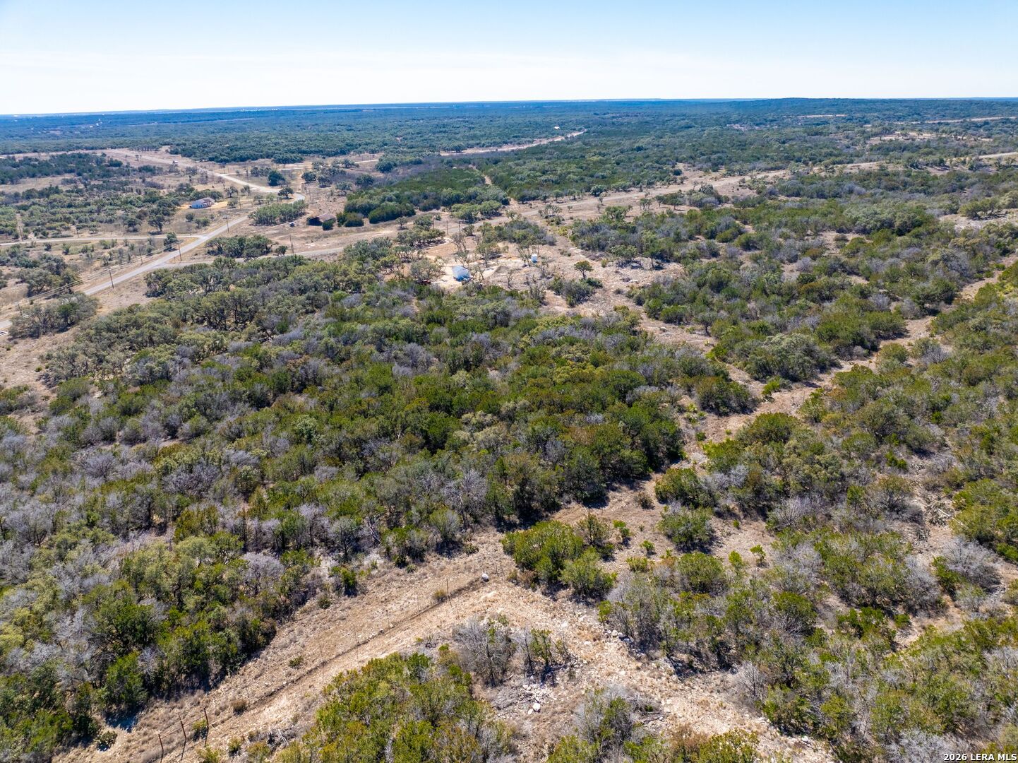 174 Crescent Ridge Hondo, TX 78861 - Photo 10 of 37