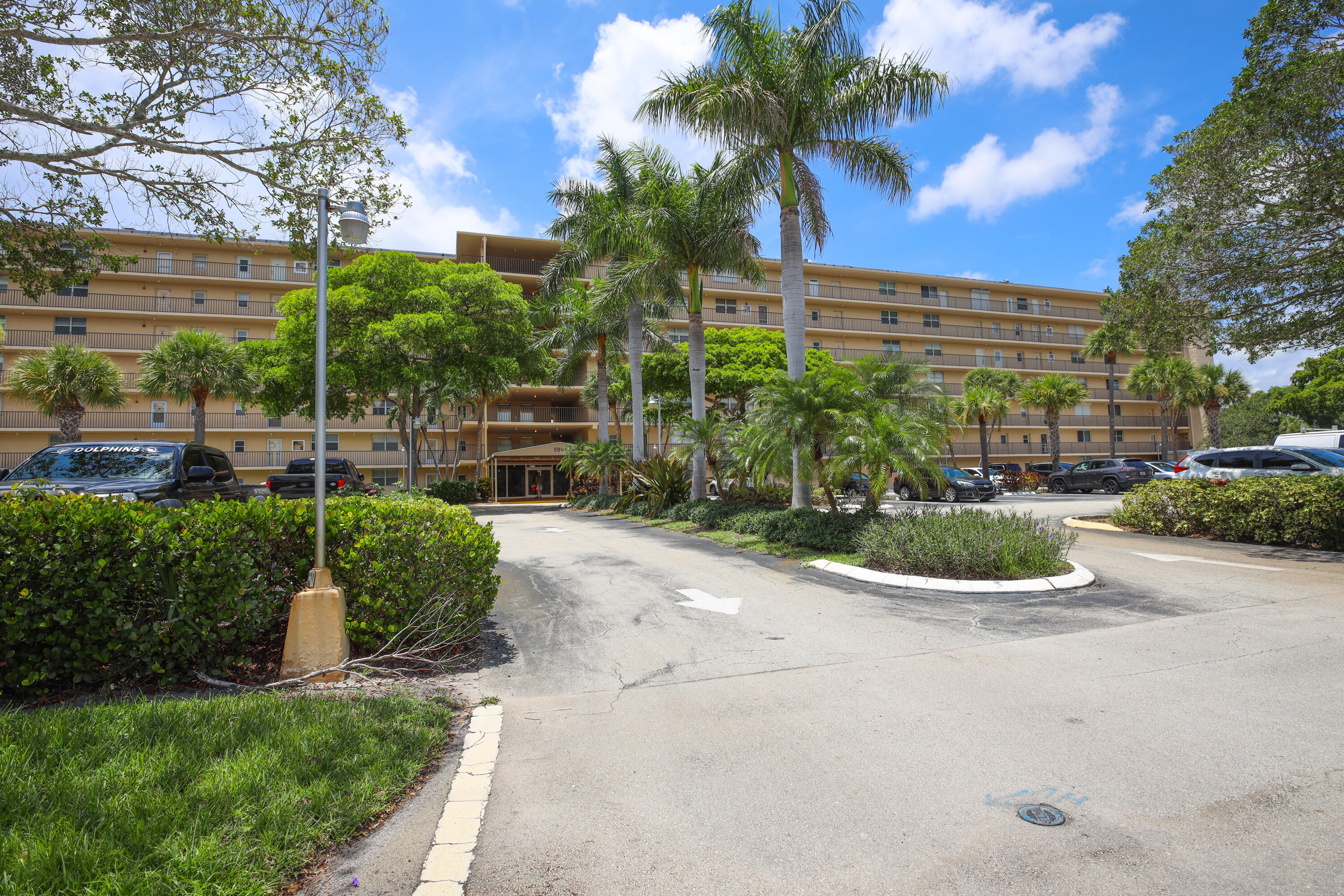 5961 Northwest 2nd Avenue, Unit 307 Boca Raton, FL 33487 - Photo 28 of 29 5961 NW 2nd Ave 307 (31)