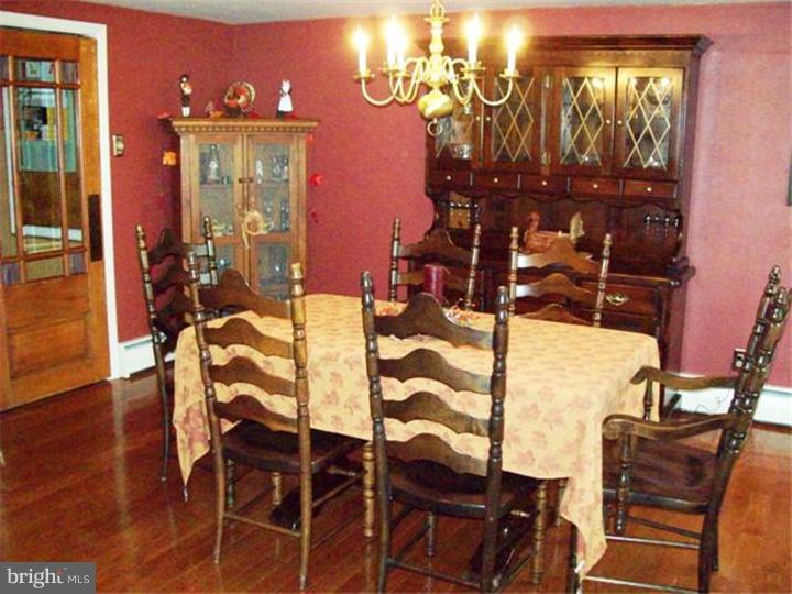 1678 County Line Road Bechtelsville, PA 19505 - Photo 5 of 25 Gallery Image 5