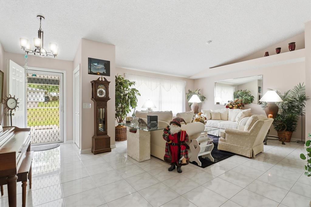 6671 East Kent Street Inverness, FL 34452 - Photo 6 of 30