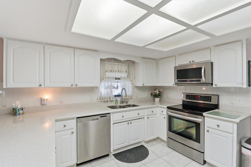 6671 East Kent Street Inverness, FL 34452 - Photo 8 of 30