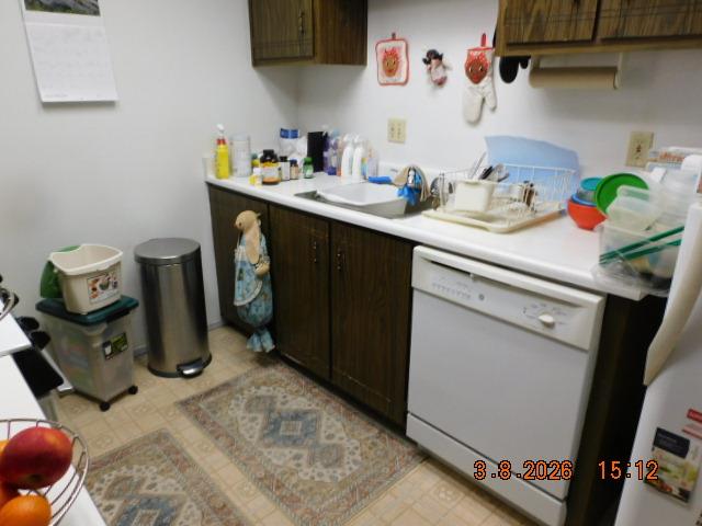 2824 Edison Avenue Sacramento, CA 95821 - Photo 6 of 21 a utility room with sink dryer and washer