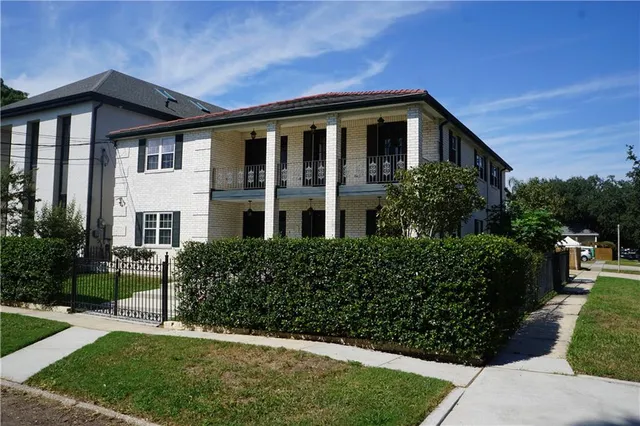 $3,300 | 205 Downs Street, New Orleans, LA 70124