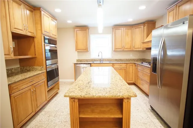 $3,300 | 205 Downs Street, New Orleans, LA 70124