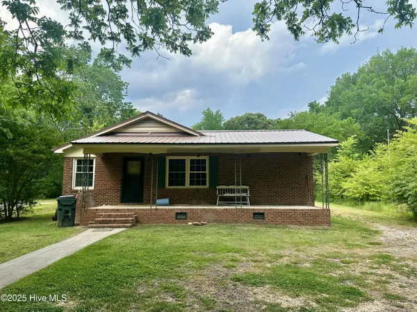 $89,000 | 449 East Jackson Street, Rich Square, NC 27869