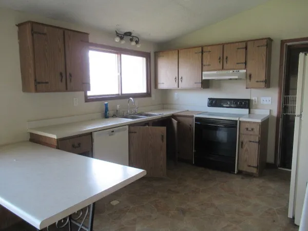 $110,250 | 106 West Lincoln Avenue, Ogden, IL 61859