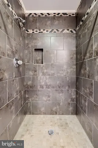 $429,900 | 18 Red Leaf Lane, Lancaster, PA 17602