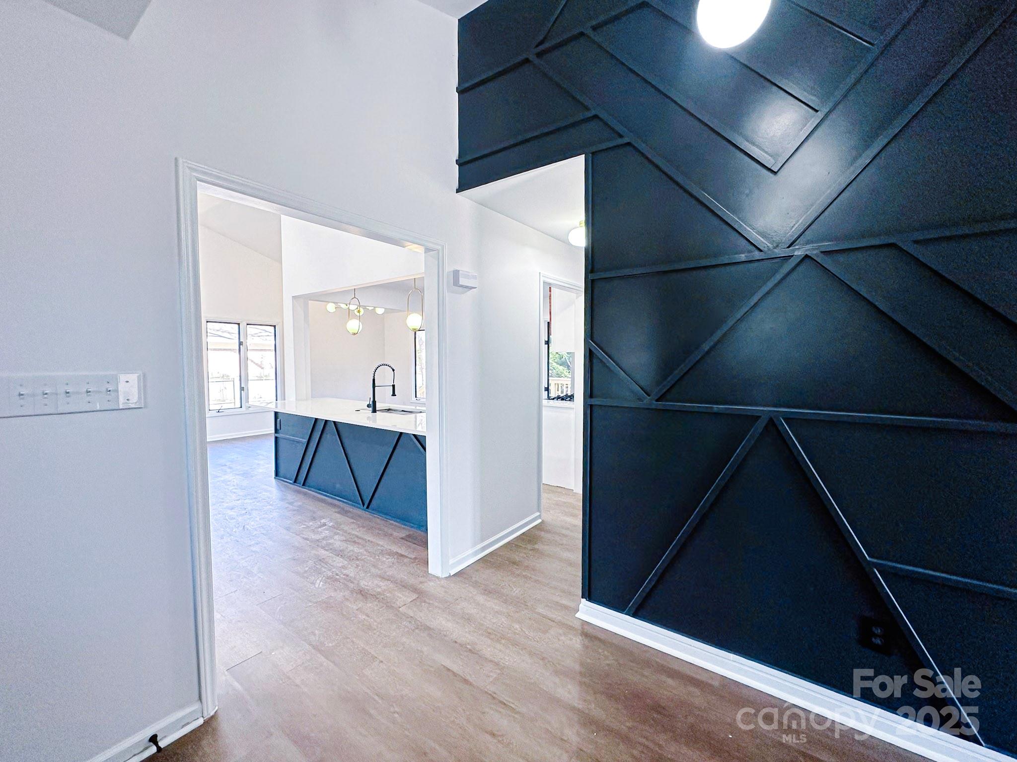 318 South Rhyne Street Dallas, NC 28034 - Photo 11 of 33 Gallery Image 11