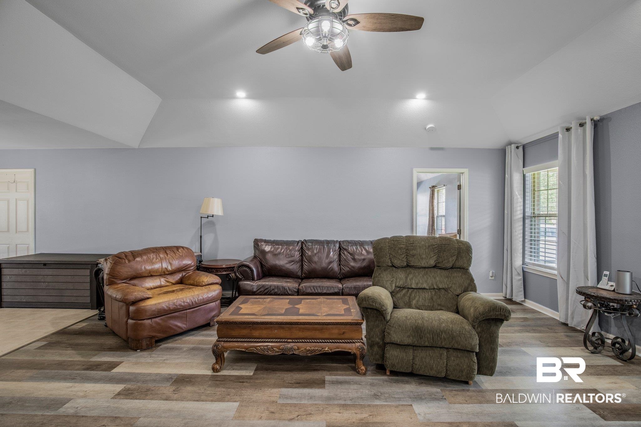 9900 Pleasant Road Daphne, AL 36526 - Photo 5 of 47