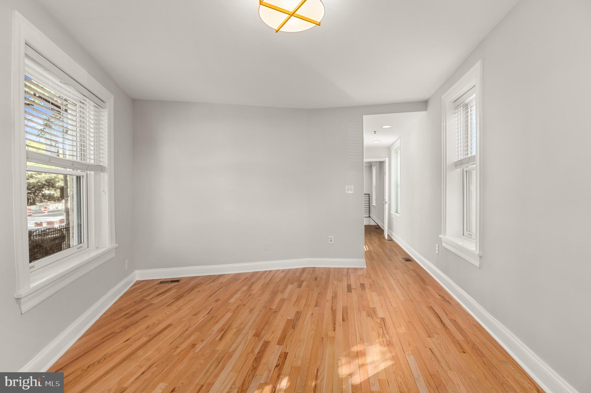 150 Rhode Island Avenue Northwest, Unit 103 Washington, DC 20001 - Photo 18 of 36 Primary Bedroom-main level