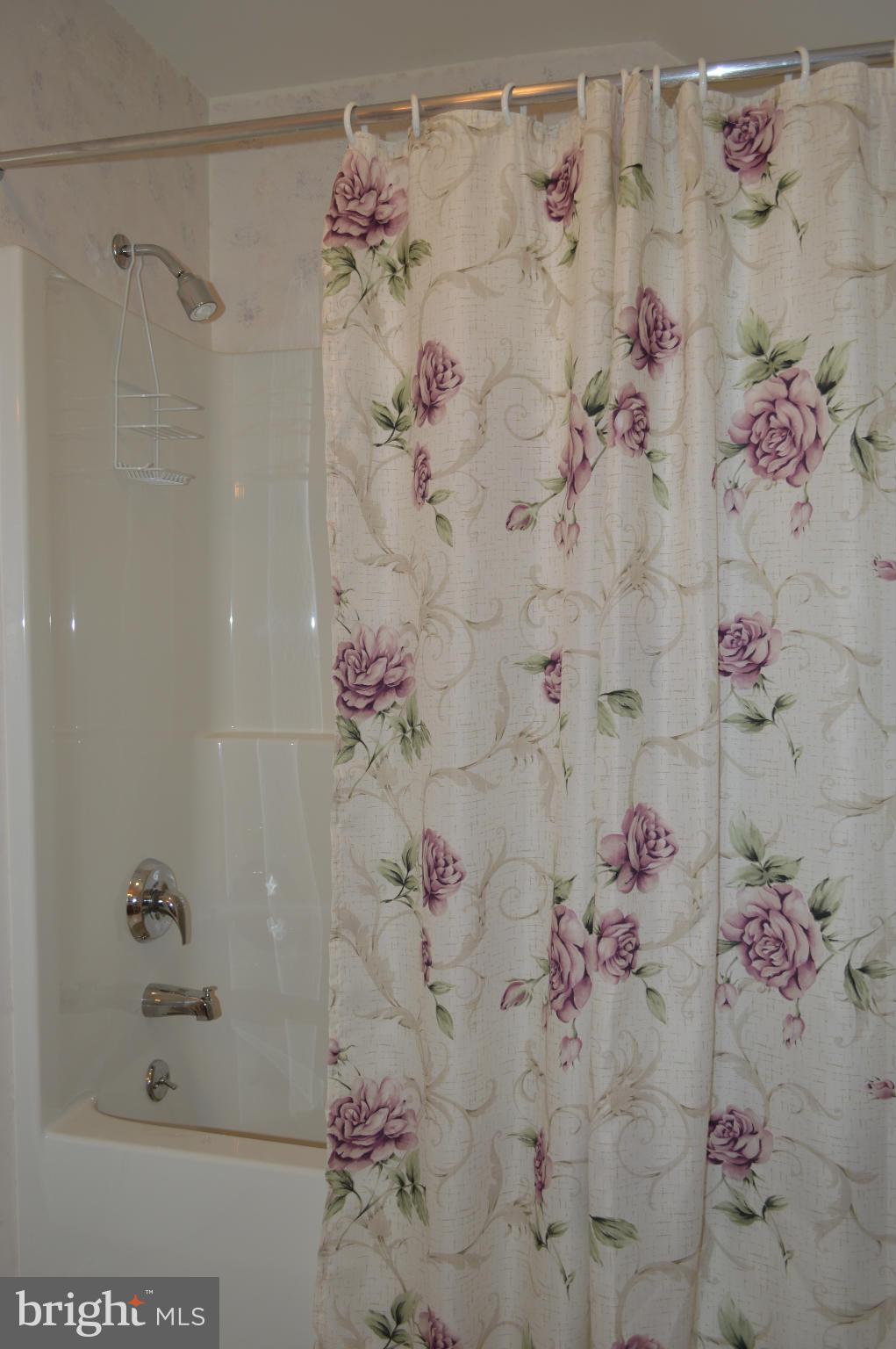 15106 Hicksville Road Clear Spring, MD 21722 - Photo 22 of 30 UPPER LEVEL FULL BATH WITH TUB/SHOWER COMBO