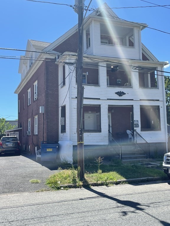 233-235 Centre Street Springfield, MA 01151 - Photo 3 of 4 Gallery Image 3