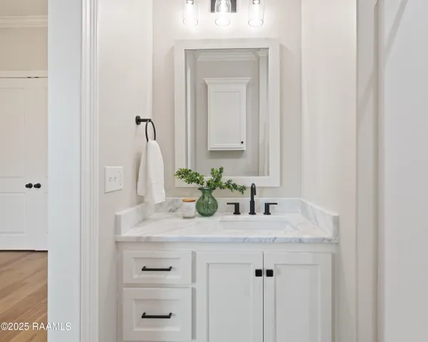 $499,900 | 302 Alexander Palm Avenue, Youngsville, LA 70592