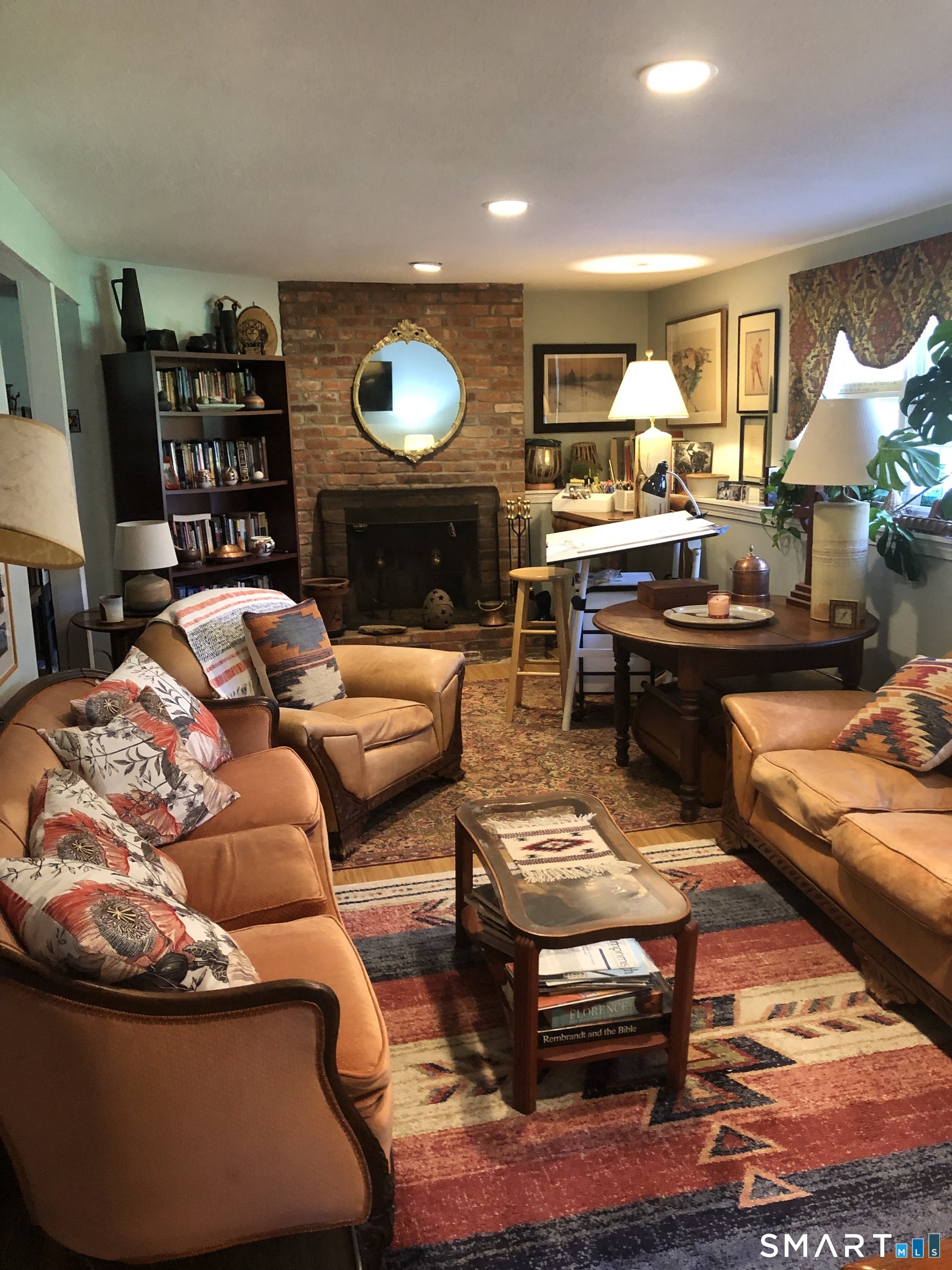 3 Short Lane Simsbury, CT 06070 - Photo 2 of 19