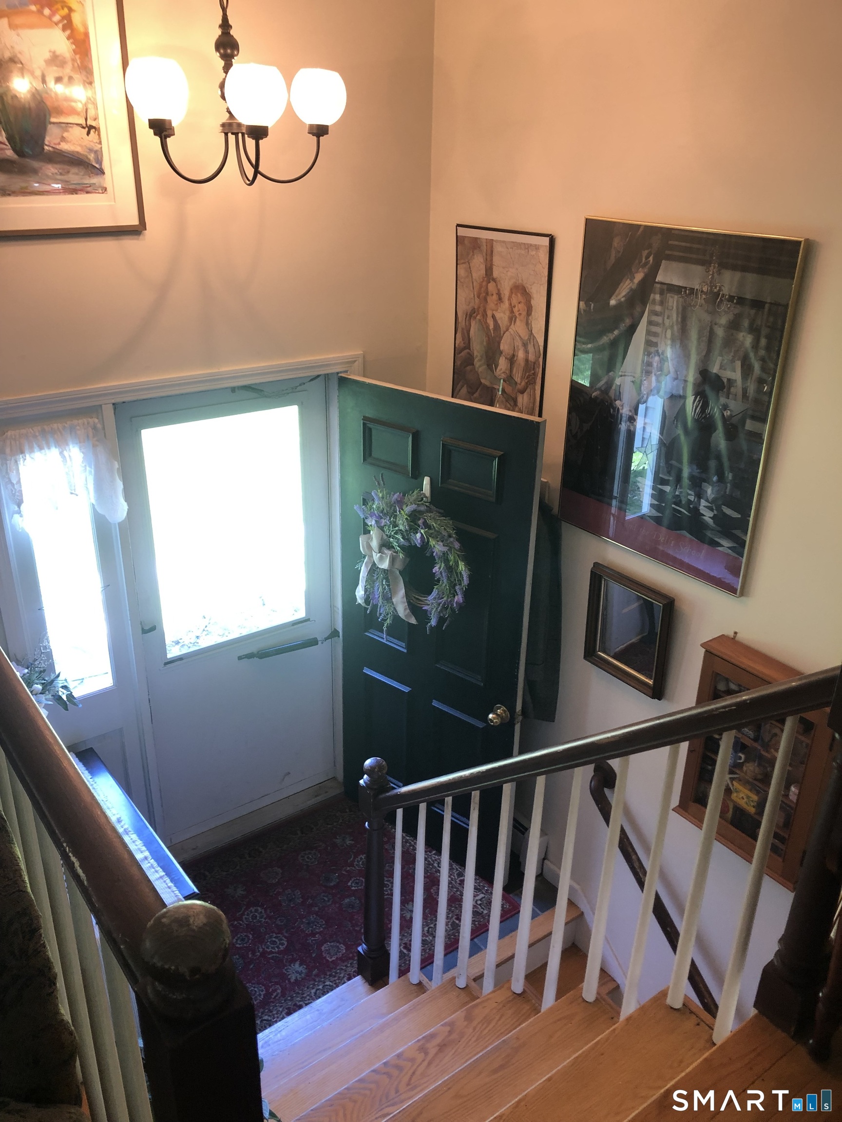 3 Short Lane Simsbury, CT 06070 - Photo 4 of 19