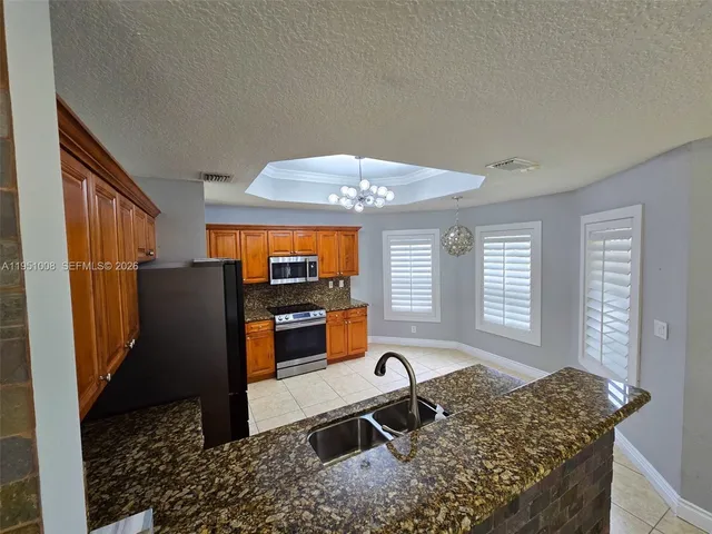 $914,999 | 15281 Southwest 26th Terrace, Miami, FL 33185