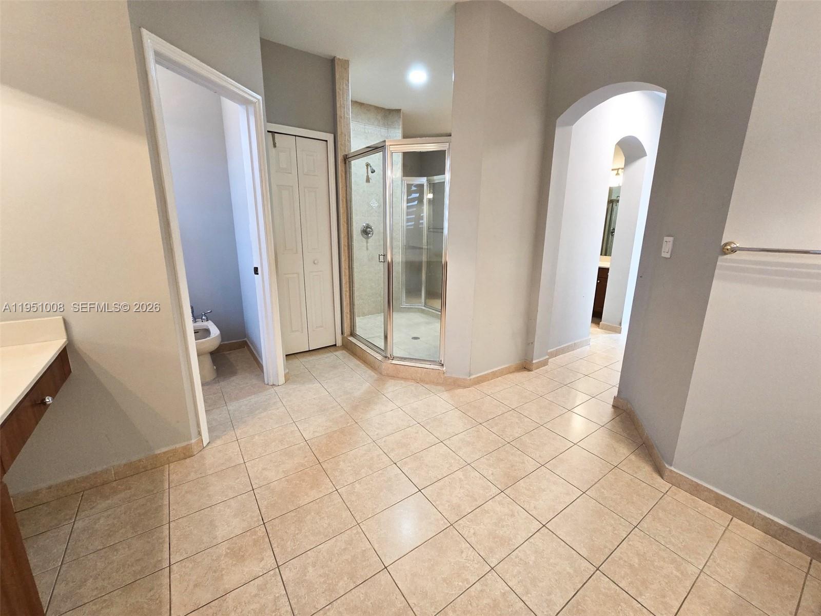15281 Southwest 26th Terrace Miami, FL 33185 - Photo 21 of 40