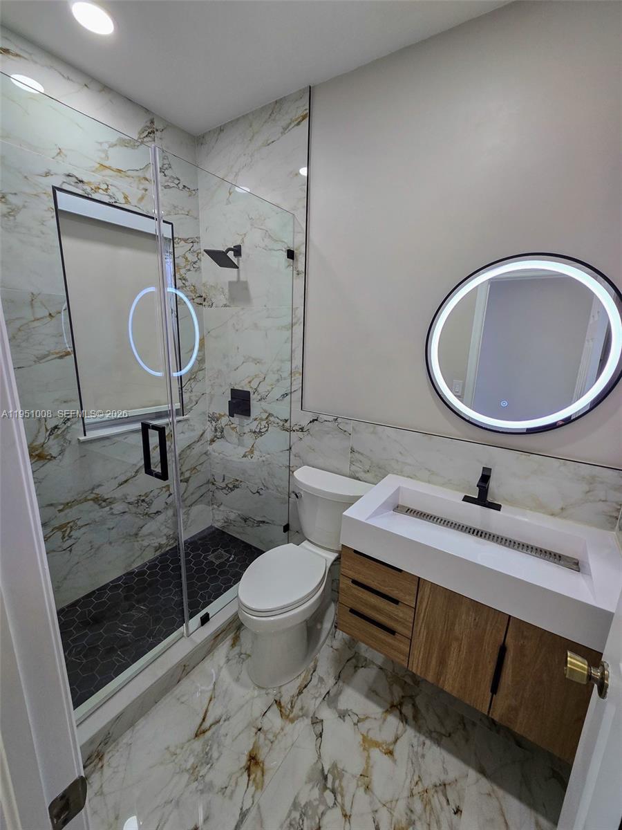 15281 Southwest 26th Terrace Miami, FL 33185 - Photo 23 of 40