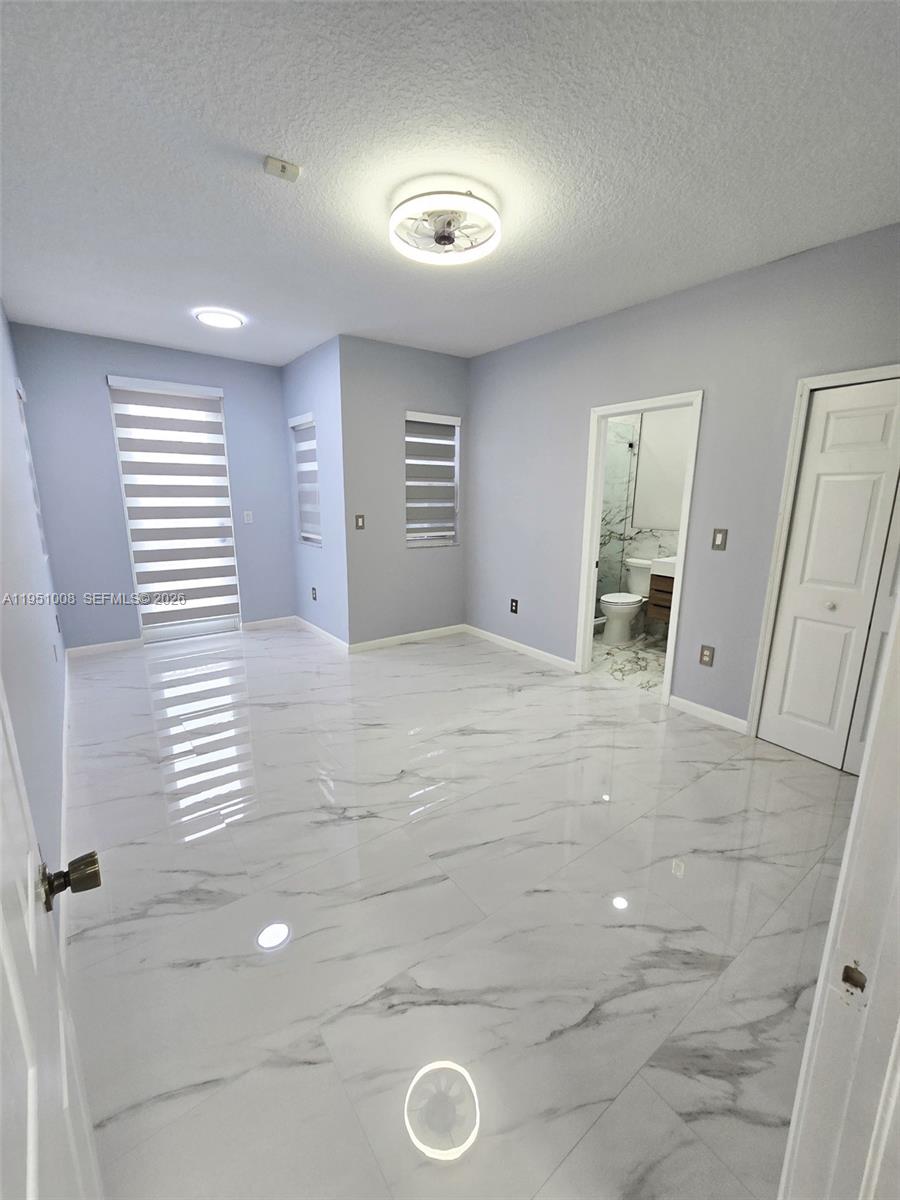 15281 Southwest 26th Terrace Miami, FL 33185 - Photo 27 of 40