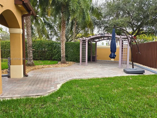 $914,999 | 15281 Southwest 26th Terrace, Miami, FL 33185