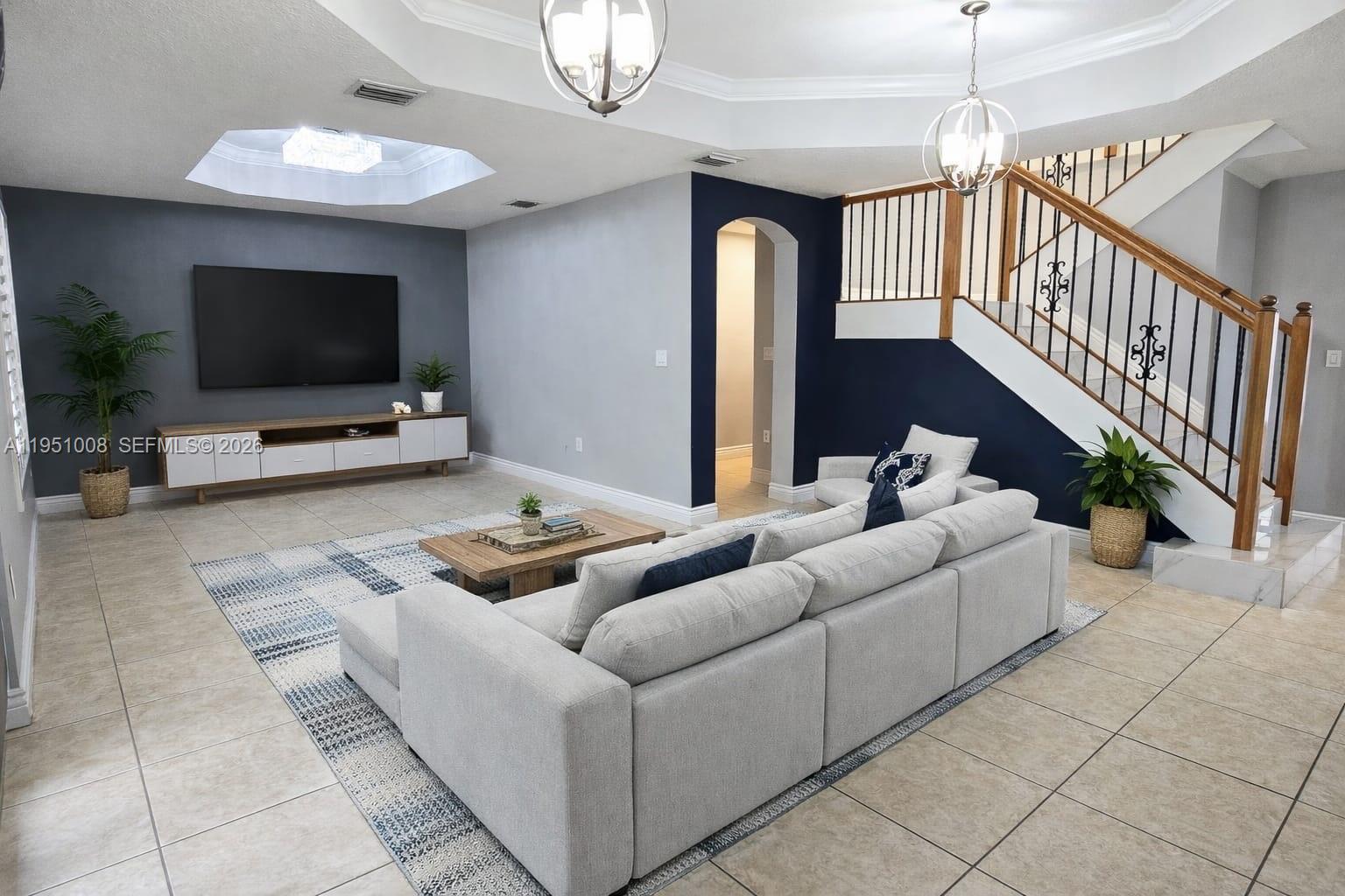 15281 Southwest 26th Terrace Miami, FL 33185 - Photo 8 of 40